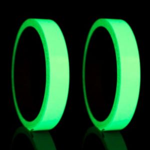 Lyivisk 2 rouleaux de ruban adh&eacute;sif fluorescent, 10 mm x 20 m, ruban lumineux et auto-adh&eacute;sif imperm&eacute;able, vert, ruban de marquage, ruban d'avertissement pour escaliers, d&eacute;limitations de zones et murs (Nestled-Interiors, neuf)
