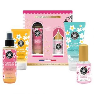 Coffret Cadeau Les Petits Plaisirs &ndash; Le Village des Senteurs Fleur de Cerisier &ndash; Eau de toilette 30ml, Brume paillet&eacute;e, Gel douche & Lait corps &ndash; Fabriqu&eacute; en France (Les Petits Plaisirs France, neuf)