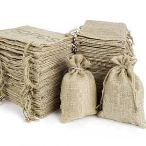RUBY 50 pièces Petite Sachets en Toile de Jute - 9.5 X 13.5cm Pochette Tissu, Sac en Jute Pochon Tissu, Sachet Lavande Vide, Sachet Lin, Deco Pochette Cadeau Mariage (Bella Prime Sociedad Limitada, neuf)