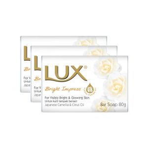 Lux Bright Impress Lot de 3 barres de savon à l'huile de camellia et d'agrumes (Bugelo Trading, neuf)