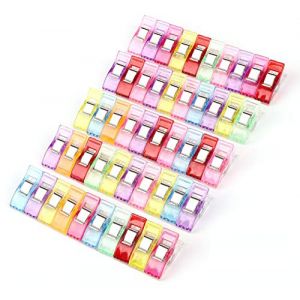 Pince Couture,Lot de 50PCS Clips Pinces en Plastique,Pinces à Tissu pour Reliure Couture Artisanat Couleurs Assorties 2.7 * 1 * 1.5CM Pinces à Coudre Polyvalentes,Couleurs Assorties (YIJR Direct, neuf)