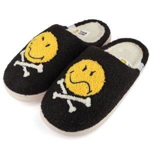 Wpecgoo Chaussons pour gar&ccedil;ons et filles Smiley Face Chaussures d'hiver pour adolescents Pantoufles chaudes pour femmes en peluche douce Ic&ocirc;nes de dessins anim&eacute;s &agrave; la mode Os noir 34-35 EU (Smile Voyage, neuf)