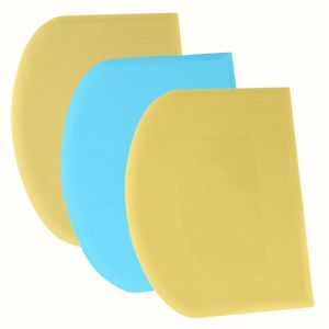SURDOCA Corne Patisserie Coupe Pate Pain - 3P 4.7x3.7'' Antidérapante Plastique sans BPA Bord et Coin Tranchants Souple Racloir Coupe Pate Patisserie - Accessoires de Décoration Outils de Modelage (Asinta-IT, neuf)