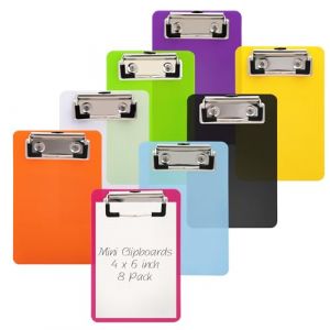 Lot de 8 mini porte-bloc 10 x 15 cm - En plastique color&eacute; - Format A6 - Avec pince en m&eacute;tal et bo&icirc;te de suspension - Petit porte-bloc m&eacute;mo - Pour bureau, &eacute;cole, pub, restaurant (X-BLTU, neuf)