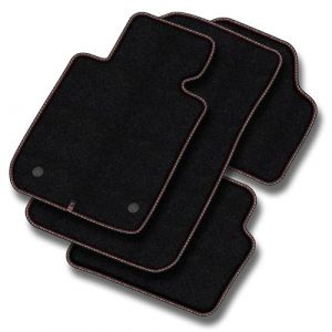 MOTOS tapis voiture en velours premium destin&eacute; &agrave; BMW Serie 3 E90 2004-2011 - Premium, Matt, Rouge et blanc - D&eacute;couvrez un nouveau confort de conduite avec un jeu de tapis de sol voiture en velours pou (MOTOS EU, neuf)
