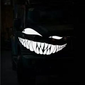 Surakey Autocollant de Voiture 3D Sourire de D&eacute;mon Funny Autocollant Voiture Tuning Ext&eacute;rieur Blanc R&eacute;fl&eacute;chissant Autocollant de Voiture Auto-Adh&eacute;sif Stickers D&eacute;coratifs pour SUV Camion Moto (Surakey, neuf)