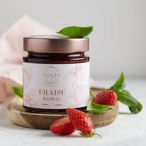 &Ocirc; D&eacute;lices de Lucas &ndash; Confiture Fraise Basilic 62% de Fruits &ndash; Artisanale et Fabriqu&eacute;e en France &ndash; Pot en Verre 230 g &ndash; Gastronomie Fran&ccedil;aise (D&eacute;lices de Lucas, neuf)