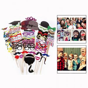 OFKPO Photo Booth Props, 76 pcs DIY Photo Booth Props Accessoires Color&eacute;s, Lunettes, Moustaches, L&egrave;vres, N&oelig;uds Papillon, Chapeaux sur B&acirc;tons pour Mariages, F&ecirc;te de No&euml;l, Anniversaires (ALDOMO IMION  S.R.L., neuf)