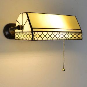 Applique Murale Style Tiffany avec Interrupteur À Tirette, Rural Lampe De Banquier Méditerranéen avec Abat-Jour en Verre Teinté, E27 Rétro Lampe Murale pour Salon,C (quwoxiansuxiadianzishangwu, neuf)