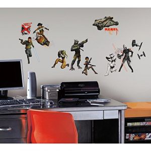 RoomMates D&eacute;cor g&eacute;ant Star Wars Rebels Brille dans la nuit (BBG BEBEGAVROCHE, neuf)