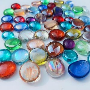 Glasnuggets Lot de 50 à 60 galets en verre multicolores de qualité supérieure - 250 g - Environ 50 à 60 pièces - Mélange de pierres décoratives pour vase - Mélange de pierres de 15 à 21 mm - Pour (Luckytrio, neuf)