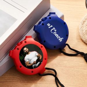 Chronom&egrave;tre Personnalis&eacute; avec Nom ou Photo &ndash; Cadeau Coach Sportif, Athl&egrave;te &ndash; Timer &Eacute;tanche avec M&eacute;moire de Tours & Affichage Digital &ndash; Id&eacute;e Cadeau Personnalis&eacute;e pour Coach de Foot, Natation ou Fitness (Smilelab Official Store, neuf)