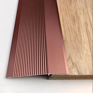 LIYI929GP Rampe De Seuil en Aluminium Convient pour Pente De Seuil De 10-40mm, 10cm De Large Autocollante Seuil De Porte Barre Baguette Recouvrement, Finition pour Moquette Et Sol, Bois sur Carrelage (LIYI929GP, neuf)