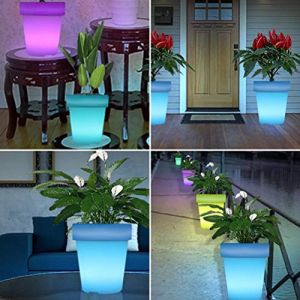 Qcwwy Pot de Fleur Lumineux &agrave; Led, Jardini&egrave;re &eacute;clair&eacute;e en ABS &eacute;tanche, Lumi&egrave;re Rechargeable et T&eacute;l&eacute;command&eacute;e pour la Maison, le Jardin et le Balcon, Fournitures de Jardinage (Avec t&eacute;l&eacute;commande) (Zuiminq, neuf)
