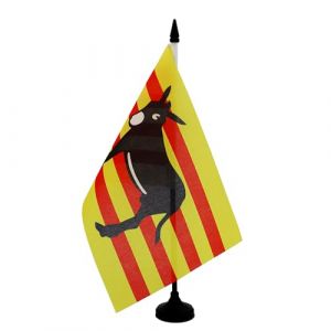AZ FLAG - Drapeau De Table Catalogne avec âne 21x14 cm - Petit Drapeau Catalan De Bureau 100% Polyester Avec Hampe De 25cm Et Socle En Plastique Noir (AZ-FLAG, neuf)