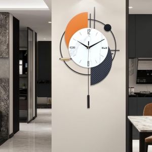 Grande horloge murale d&eacute;corative avec pendule pour salon, aiguilles en m&eacute;tal, cadran blanc accentu&eacute; orange, horloge murale silencieuse en m&eacute;tal pour salon, chambre &agrave; coucher, &eacute;tude, bureau (noir, 40 x (Cos Life, neuf)