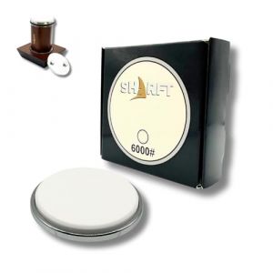 Pierre de rechange en Corindon 6000# pour aiguiseur de couteaux roulant SHARFT. Pierre adapt&eacute;e pour nos aiguiseurs de couteaux munis d'une fixation magn&eacute;tique du disque. Aff&ucirc;tage pour votre couteau. (PRIVANDEAU, neuf)