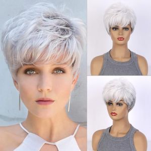 AUBWIG Perruques &agrave; poils courts Pixie Cut Fluffy Layer Perruque droite avec frange Perruque courte grise mixte blanche perruque r&eacute;sistante &agrave; la chaleur pour femmes (gris m&eacute;lang&eacute; avec blanc) (anjieying, neuf)
