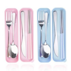 DIYJEP 2 Pi&egrave;ces Set de Couverts Voyage en Acier Inoxydable, Ensemble de Couverts de Camping avec Etui Baguettes Couteau Fourchette Cuill&egrave;re Pour Pique-Nique &Eacute;cole D&eacute;Jeuners Bureau (Bleu + Rose) (jingbeiuk, neuf)