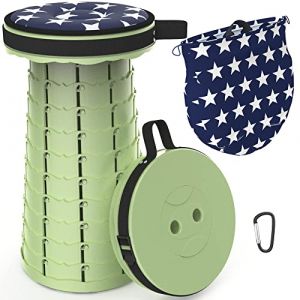 LOCYOP Tabouret Pliant Portable, Tabouret de Camping Amélioré Tabouret Télescopique avec Coussin et Sac à Main Tabouret Retractable pour Adultes Randonnée BBQ Maxi Charge 200 kg (Fruits Verts) (BENKU, neuf)