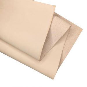 Cuir v&eacute;ritable tannage v&eacute;g&eacute;tal | 1,3-1,7 mm | Taille: 15 cm x 30 cm | Couleur: Cr&egrave;me Tann&eacute; V&eacute;g&eacute;tal (Veg Tan) | Feuilles de cuir de vachette pleine fleur par Kozmo (PLAS360, neuf)