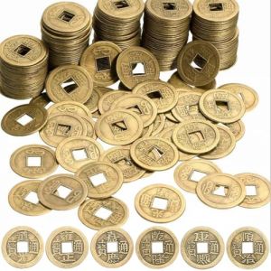 LQUYTA 100 Pi&egrave;ces de Monnaie Feng Shui Chinoises Bonne, Monnaie Factice, Porte Bonheur Chinois Monnaie, Ornements Feng Shui Decoration Chinoise Symbolise la Richesse Chance Sant&eacute; (CCtunCanton O&Uuml;, neuf)