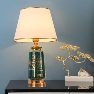 XINYASEE Lampe de table en c&eacute;ramique peinte, lampe de chevet r&eacute;tro avec abat-jour en tissu,lampe de bureau, llampe &agrave; poser pour la chambre &agrave; coucher et le salon E27 (vert) (QIRIDA, neuf)