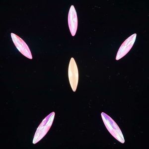 Cristal de verre 4 * 15mm forme mince arc-en-ciel gelée bonbon point arrière colle sur perles de strass applique bricolage coupe-A37 rose AB, 4x15mm 50pcs (xiekedihaowu, neuf)