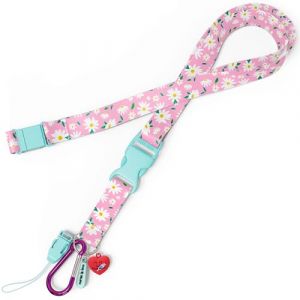 Nurse Is Love Cordon Tour de Cou pour Infirmières - Cordon Tour de Cou pour Clé avec Attache pour Porte Badge, Ciseaux Clip d'Accès Facile et Mousqueton, Infirmiere Accessoires, Aide Soignante (Gylmo Store, neuf)