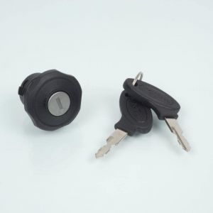 bouchon essence cyclo compatible avec peugeot 103 reservoir 3l7 (2 cles) (SPO moto scooter, neuf)