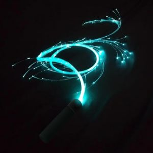 yanzisura Fouet &Agrave; Fibre Optique LED Pour Danse, Fouets De Danse &Agrave; Fibre Optique Avec 7 Couleurs 4 Modes D'&eacute;clairage, Fouet &Agrave; Fibre Lumineuse Pivotante R&eacute;utilisable Pour F&ecirc;tes, Festivals De Musique (haptewan, neuf)
