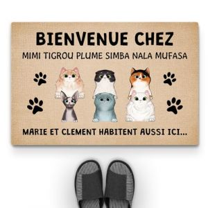 Cadeau Plus Tapis Personnalis&eacute; Paillasson - Les Chats vivent Ici Aussi - Tapis personnalis&eacute; entr&eacute;e, Paillasson Entree (6 Chats) (CADEAUPLUS, neuf)