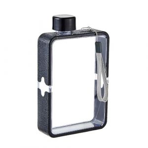 MiOYOOW Bouteille d'eau Plate Carr&eacute;e, Tasse d'eau Sport Transparente Portable, L&eacute;ger Gourde Plate R&eacute;utilisable pour Sports de Plein Air Voyages Fitness Salle de Sport Sacs (Voda FR, neuf)