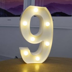 Anso Lettres de l'alphabet LED Lumineuses en Plastique Blanc Lettres de A &agrave; Z et Chiffres de 0 &agrave; 9 (Chiffre 9) D&eacute;coration Murale (Ausuky Online, neuf)