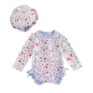 Carolilly Maillot de Bain Une Pi&egrave;ce B&eacute;b&eacute; Fille &agrave; Volant Imprim&eacute; Floral, Maillot de Bain Anti-UV &agrave; Manches Longues avec Chapeau (6 Mois &agrave; 3 Ans) (Violet A, 6-9 Months) (La Vie Brillante, neuf)