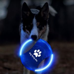 Lot de 2 frisbee lumineux LED pour dressage de chien, TPU non toxique en caoutchouc souple résistant au grincement et aux morsures, rechargeable et lumineux pour animaux de compagnie, jouet (深圳市深湾设计有限公司, neuf)