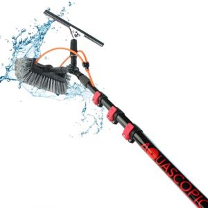 Aquascopic Perche Télescopique 2 en 1 avec Brosse 5 surfaces perméable à l’eau et Raclette - Tuyau d'eau interne - Nettoyeur de vitres et panneaux solaires réglable en hauteur - Jusqu'à 8 m (Lirrco, neuf)