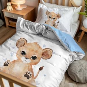 Pictogogo Parure lit gar&ccedil;on 2 pi&egrave;ces &ndash; Housse Couette 100 x 135 + taie 40 x 60 &ndash; Motif Lion Bleu/Revers Coton Bleu &ndash; Microfibre & Coton Oeko-TEX &ndash; Fermeture &eacute;clair &ndash; lit &eacute;volutif 70 x 140 (PersonaliseDog, neuf)