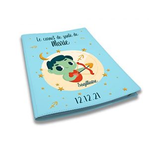 Prot&egrave;ge carnet de sant&eacute; personnalis&eacute;, id&eacute;e cadeau personnalisable b&eacute;b&eacute;, cadeau naissance original, Housse carnet de sant&eacute; Bleu Ciel Signe Sagitaire - CL0019i (MARQUAGE UNIQUE, neuf)
