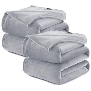 WAVVE Lot de 2 Plaid Couverture Polaire Flanelle en Microfibre, Jeté de Canapé 150x200 Gris Clair, Couverture lit Jete de Canape 2 Personnes, Plaid Fourrure Grand Chaud et Doux en Peluche (Wavve EU, neuf)