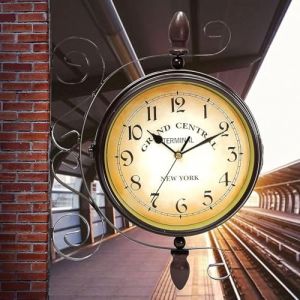 ConBlom Horloge de gare double face, au design r&eacute;tro, fer forg&eacute;, ronde, pour la maison, nostalgie, noire, &eacute;tanche, pour jardin, couloir, v&eacute;randa, gare (A) (ConBlomi, neuf)
