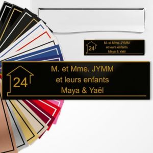 Plaque Boîte aux Lettres Personnalisée 10x2,5 cm adhésive en PVC – Gravure Laser – 22 Couleurs – Avec ou Sans Motif (Noir mat texte or) (Nice Marketing Digital, neuf)