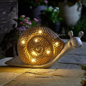 Festive Lights - Lampe solaire en forme d'escargot de jardin en pierre de bois de 43 cm - 7 LED blanc chaud - Ornement résistant aux intempéries - Figurine décorative d'extérieur IP44 avec capteur (Festive Lights Ltd, neuf)