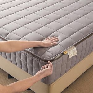 Housse de Matelas Intégrale Demenagement 140x190 Personnalisable Housse pour Matelas de Protection avec Fermeture Éclair Respirante Protege Matelas Matelassé à Cinq Côtés Surmatelas(180x190+18cm,Gray) (LJQAILJYLJY, neuf)