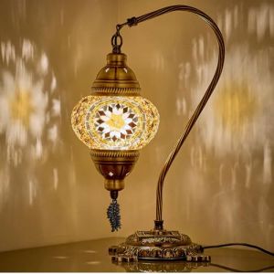 DEMMEX Lampe Turque Mosaïque – Lampe de Table Artisanale Faite à la Main en Turquie – Métal Style Laiton Antique et Verre Décoré – Éclairage d’Ambiance Oriental, Salon, Chambre, Bureau, A++ (DEMMEXUK, neuf)