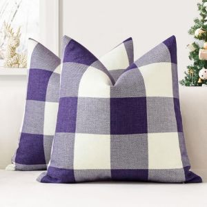 JOTOM Lot de 2 Housses de Coussin 40x40 cm de Plaid Classique de No&euml;l Housses de Coussin Maison de Campagne Taie d'oreiller D&eacute;coratifs pour Canap&eacute;, Salon et Lit(Violet) (Jotom Europe, neuf)