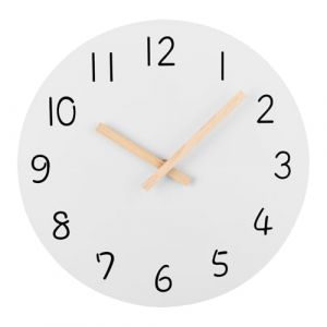 Plumeet Horloge Murale en Bois de 25cm Horloge Murale sans Cadre avec Mouvement &agrave; Quartz Silencieux- Horloge Blanche de Style Minimaliste Moderne D&eacute;coration pour Salon, Aliment&eacute;e par Batterie (VoolanDirect EU, neuf)