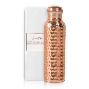 THE ART BOX Bouteille d'eau en cuivre martel&eacute; de 950 ml &ndash; Grand design ayurv&eacute;dique avec couvercle anti-fuite et fond antid&eacute;rapant pour boire, voyage, sport, fitness et yoga (theartbox-eu, neuf)