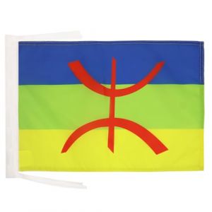 AZ FLAG - Drapeau Kabylie - 45x30 cm - Pavillon Kabyle - Algérie Berbère 100% Polyester Avec Deux Cordelettes - 20g (AZ-FLAG, neuf)