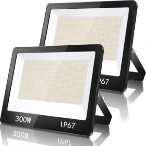 TASINUO Projecteur Exterieur LED 300W 2 Pièce, IP67 Imperméable Spot LED Extérieur Avec Transformateur, 30000LM 7000K Blanc Froid Eclairage de Sécurité Pour Terrasse, Jardin, Garage, Usine, Stade (JUPAIEU, neuf)